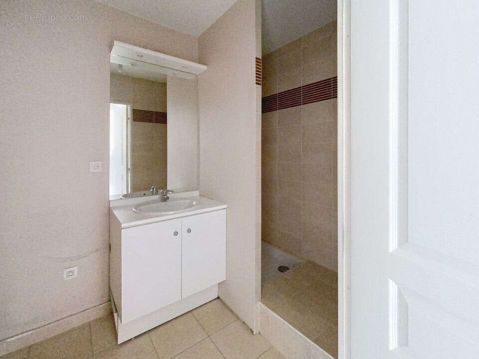 Appartement à LYON-8E