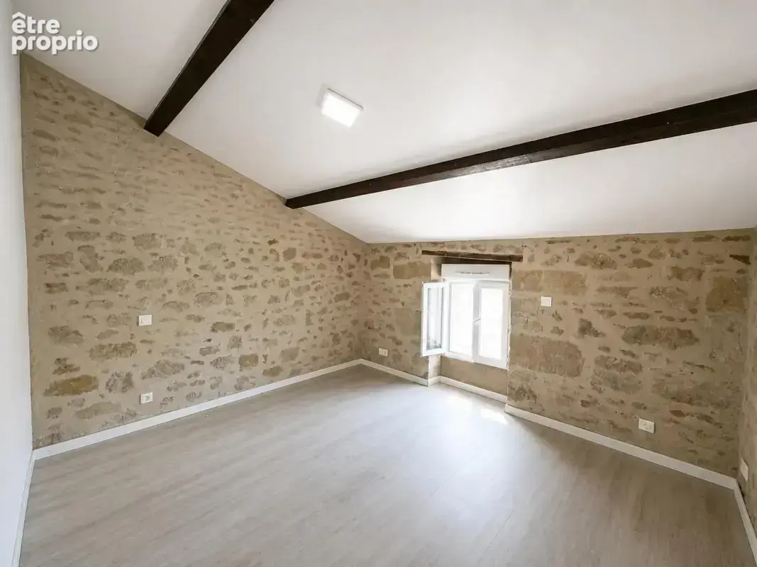 Appartement de 5 pièces de 85 m² à Miramont-de-Guyenne - photo 7
