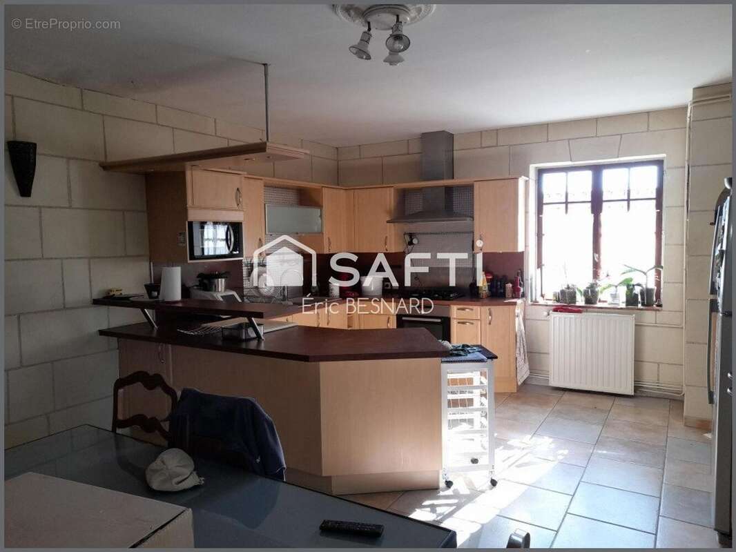 Photo 2 - Maison à ANGLIERS