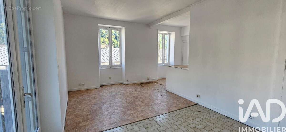 Photo 3 - Maison à SAINT-RAMBERT-EN-BUGEY