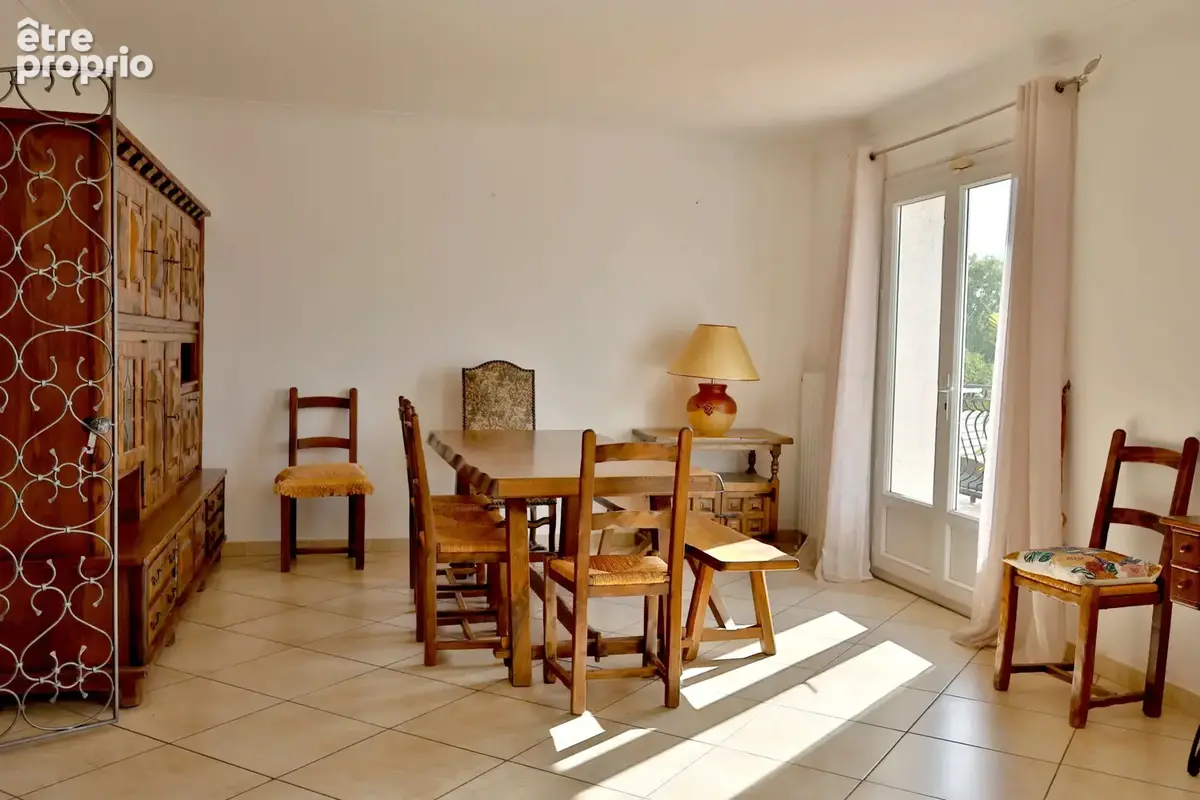 Maison Type 5 - 113,66 m2 habitables - Terrain 3018m2 - Piscine - photo 8