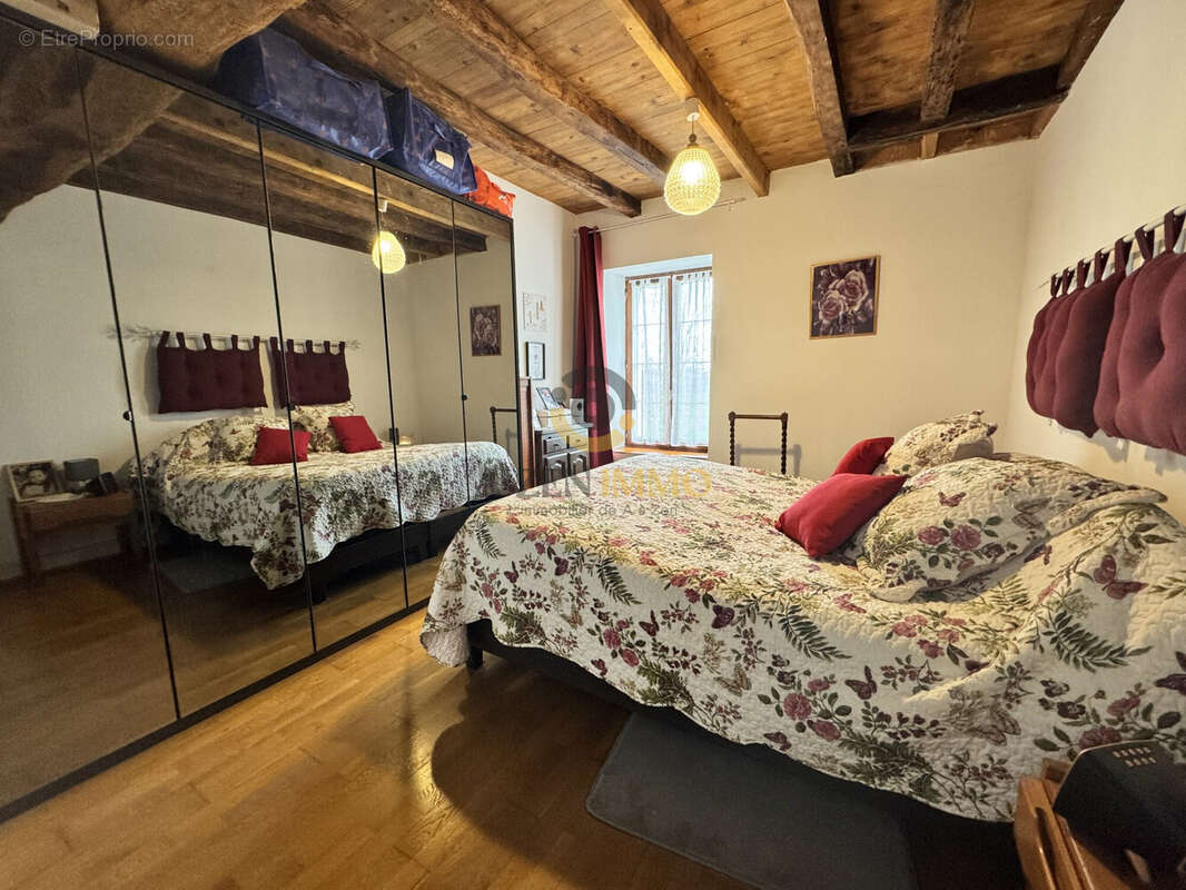 Maison à CHAILLE-LES-MARAIS