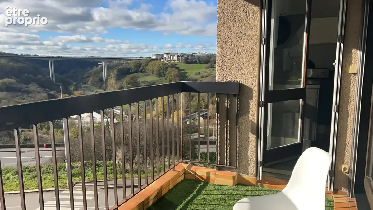 Rodez   Spacieux T5 lumineux de 101 m2 avec 2 terrasses, garage et parking privatif sécurisé - photo 7