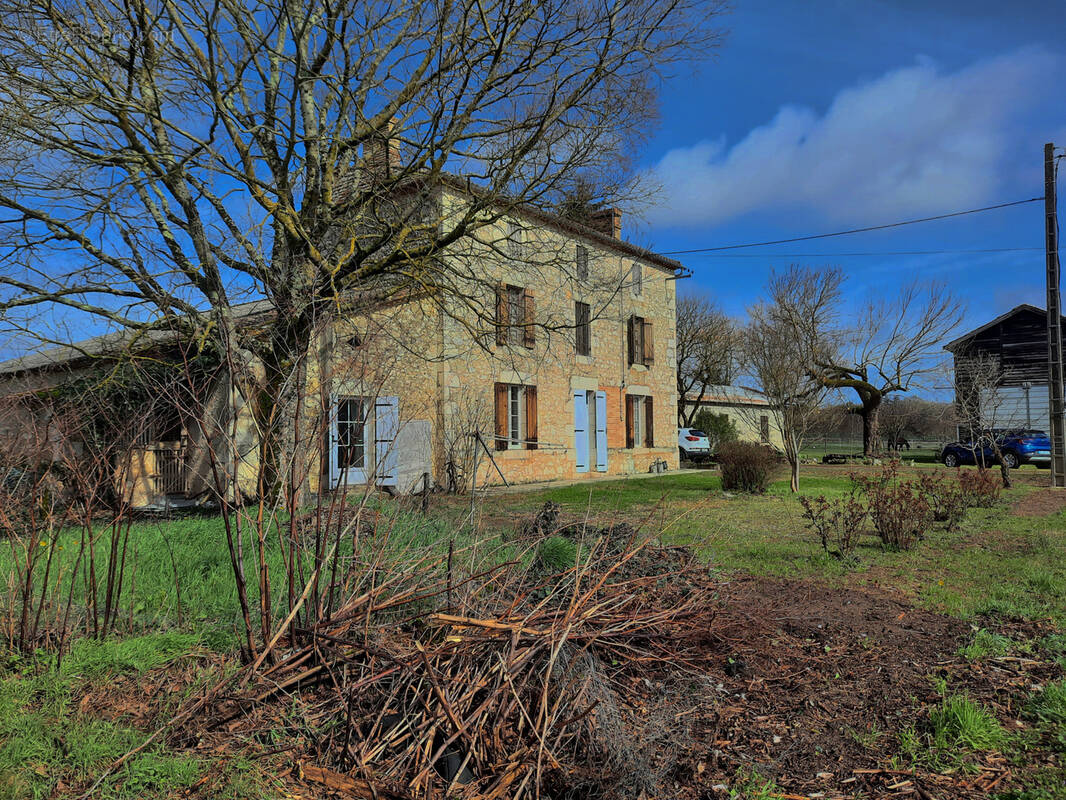 Maison à DURAS