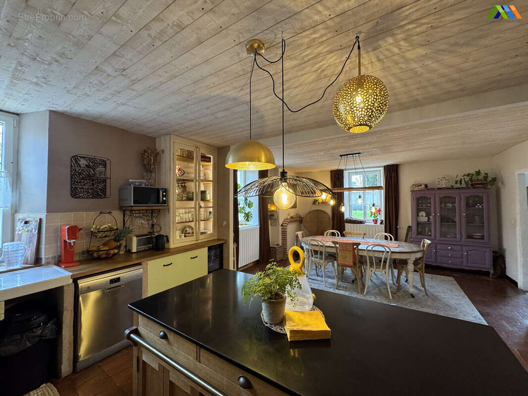 Maison 295 m² à Boulogne-Sur-Gesse  - photo 7