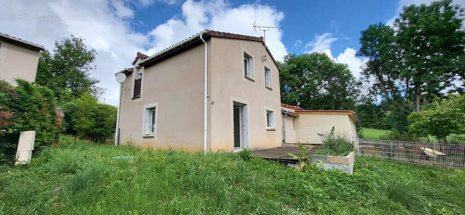 Maison de village habitable de suite avec jardin - photo 2