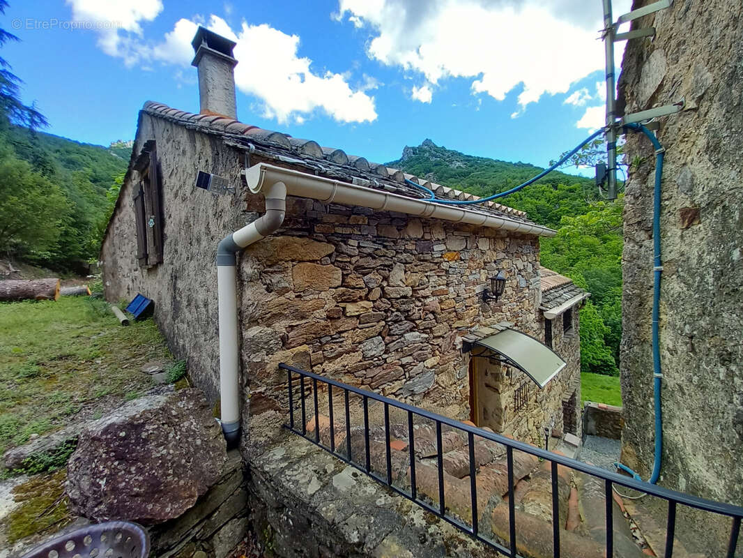 Maison à SAINT-VINCENT-D'OLARGUES