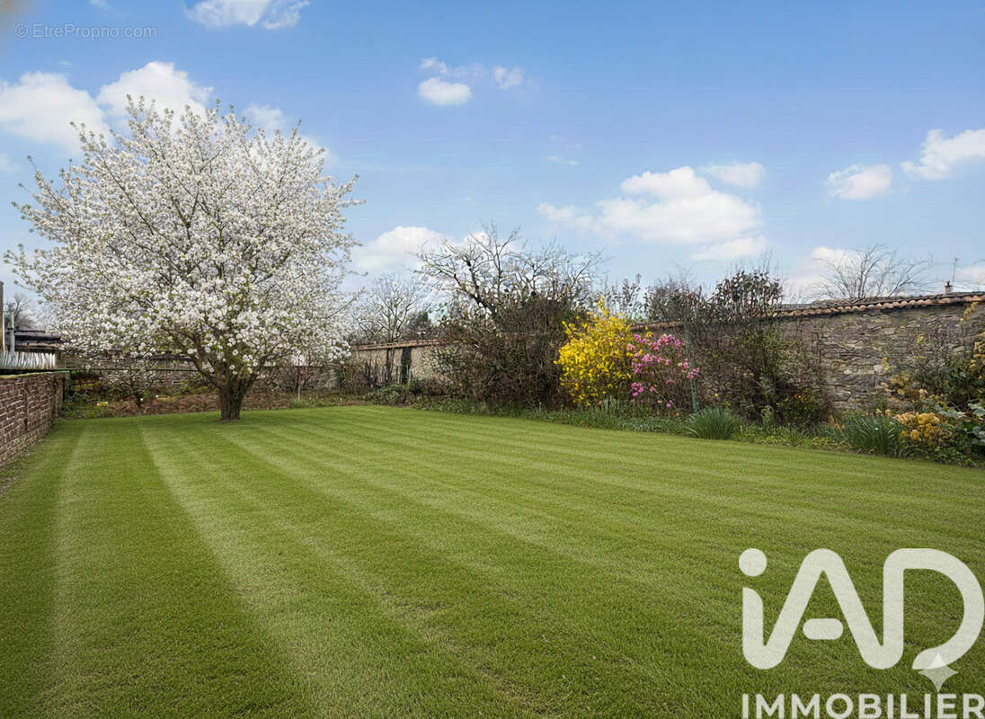 Photo 9 - Maison à NEUILLY-SAINT-FRONT