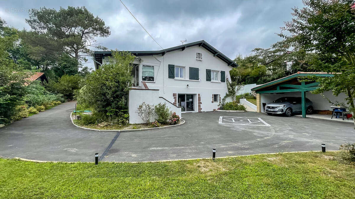 Photo 2 - Maison à ARCANGUES