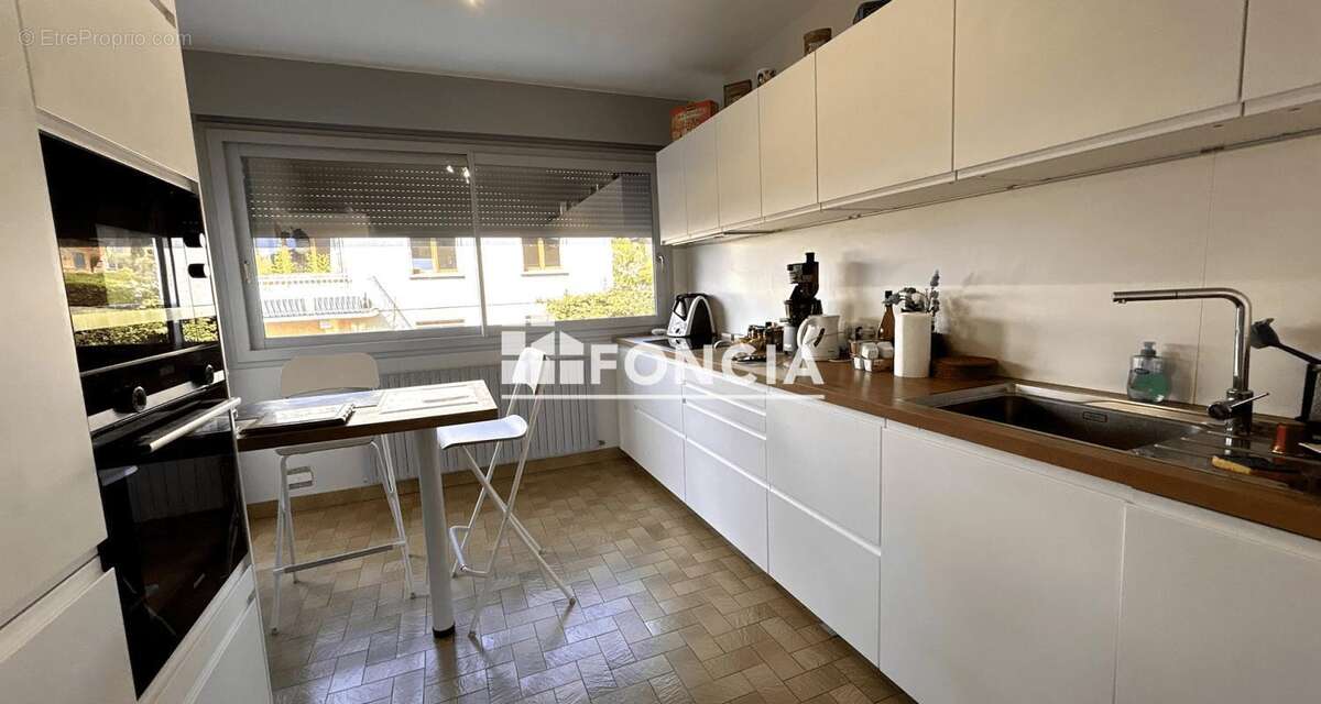 Maison à BRISON-SAINT-INNOCENT