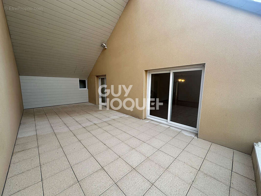 Appartement à PERIERS