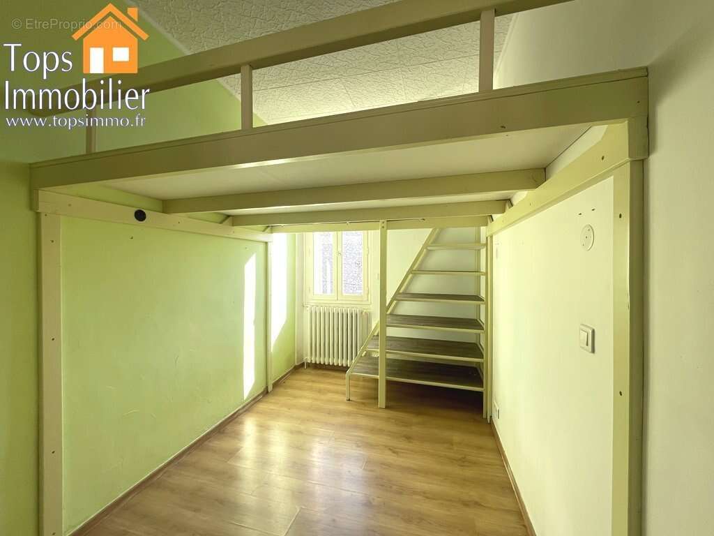 Maison à VILLEFRANCHE-DE-ROUERGUE