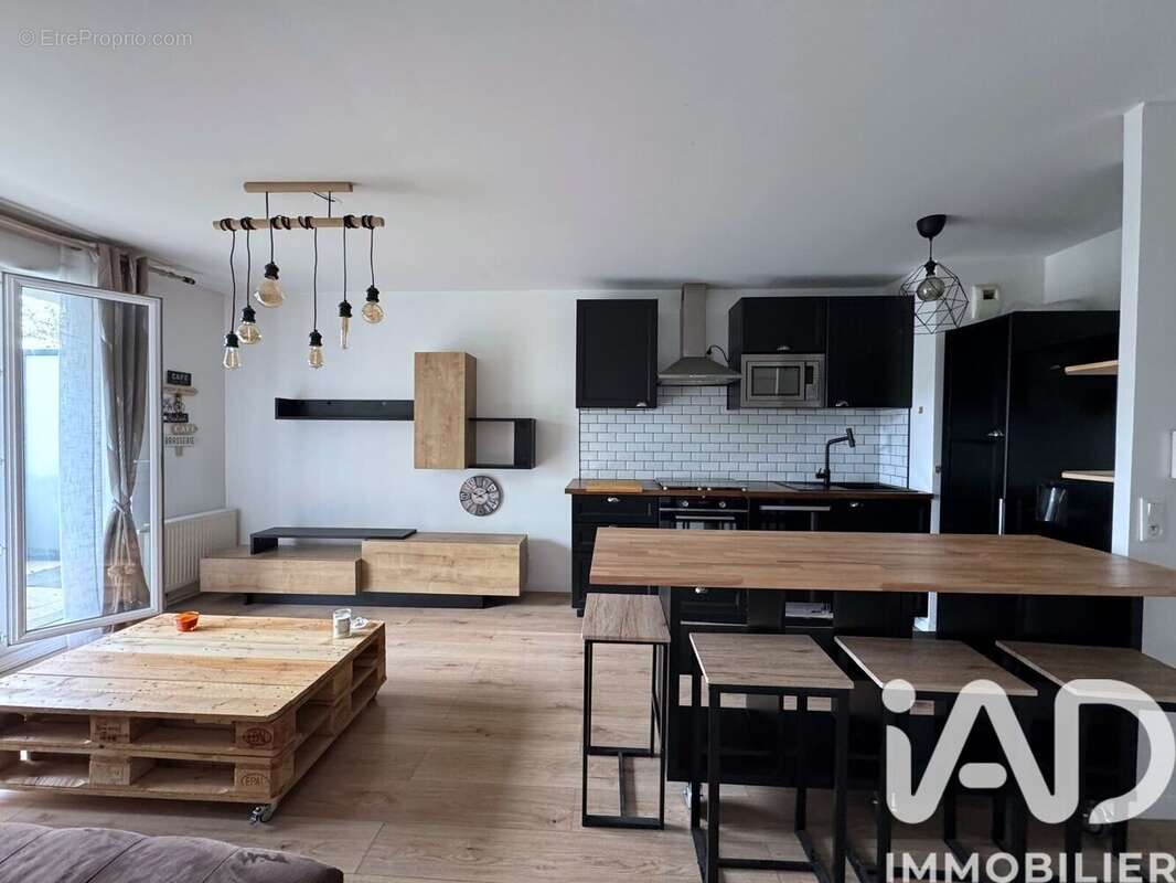 Photo 4 - Appartement à BRIE-COMTE-ROBERT