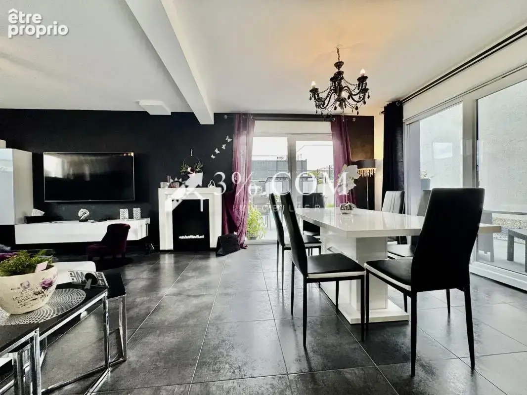 3%COM Belle maison récente avec piscine et jardin - photo 9