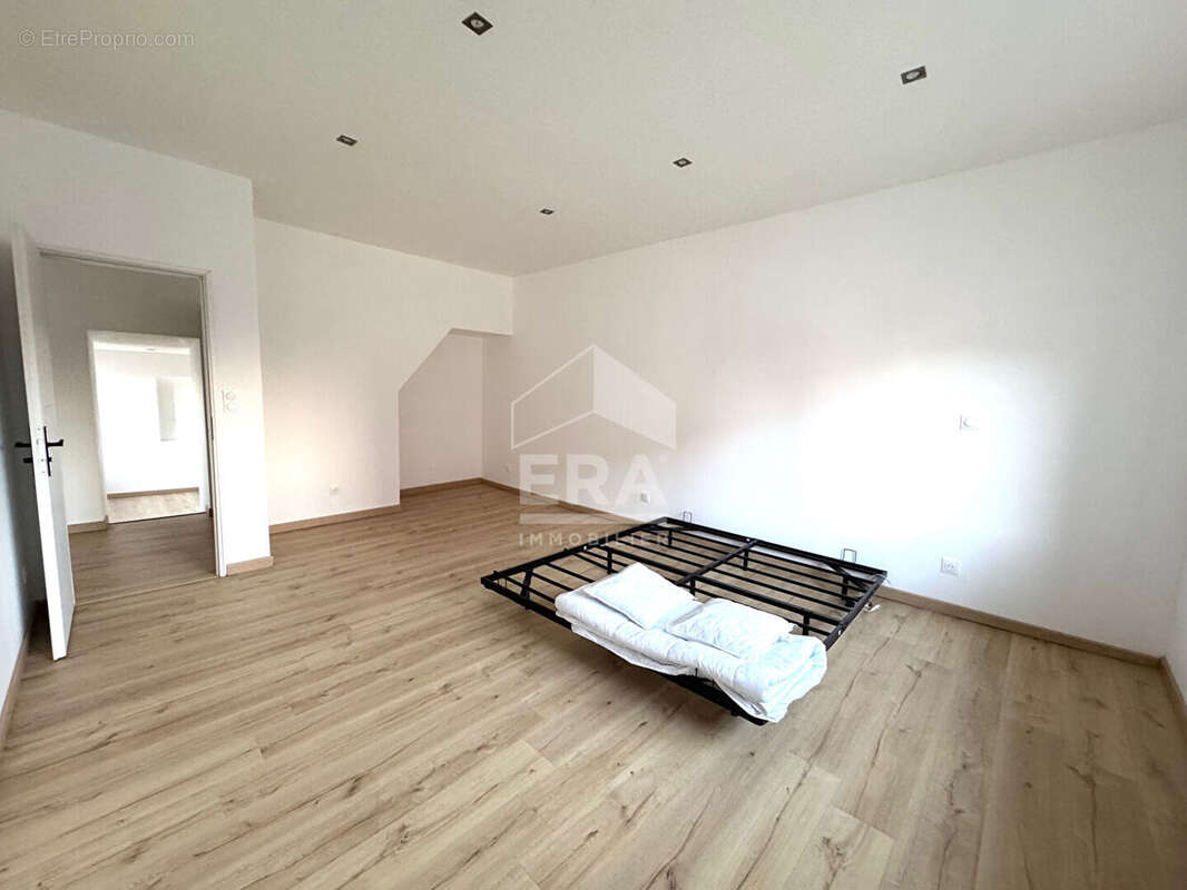 Maison à PONT-A-VENDIN