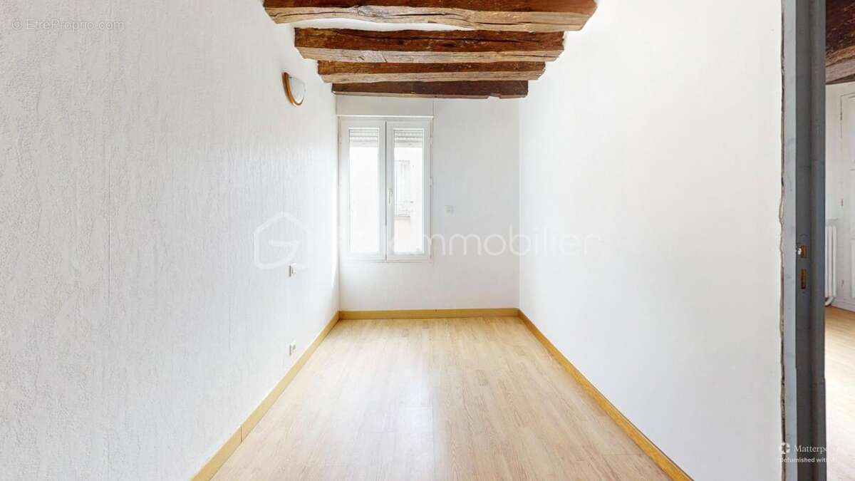 Maison à BELLEGARDE