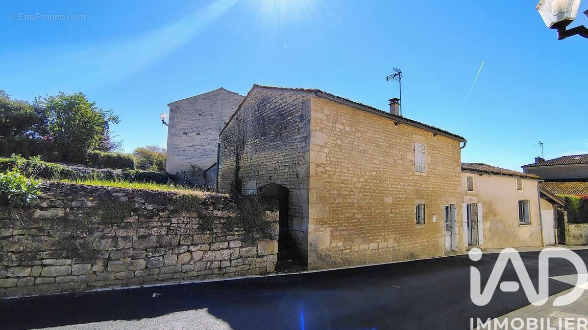 Photo 1 - Maison à NIEUL-SUR-L'AUTISE