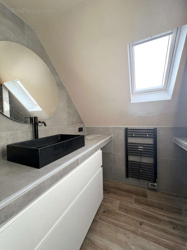 Appartement à HOUDAN