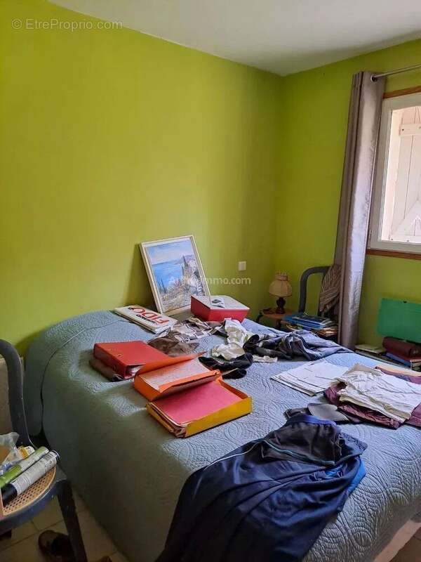 Maison à ENTRECASTEAUX