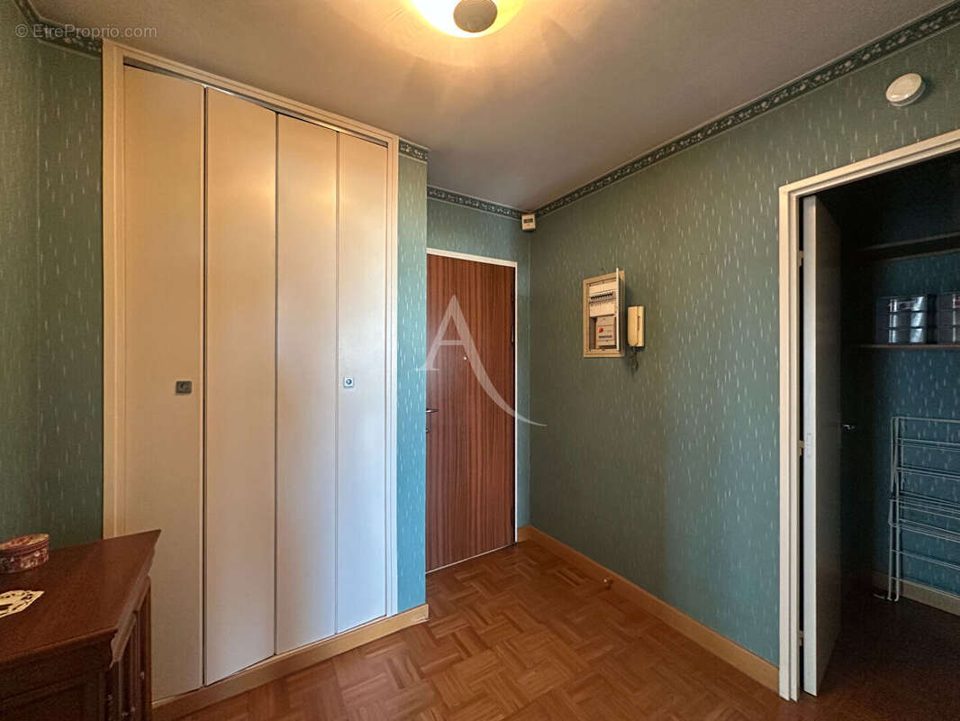 Appartement à ERMONT