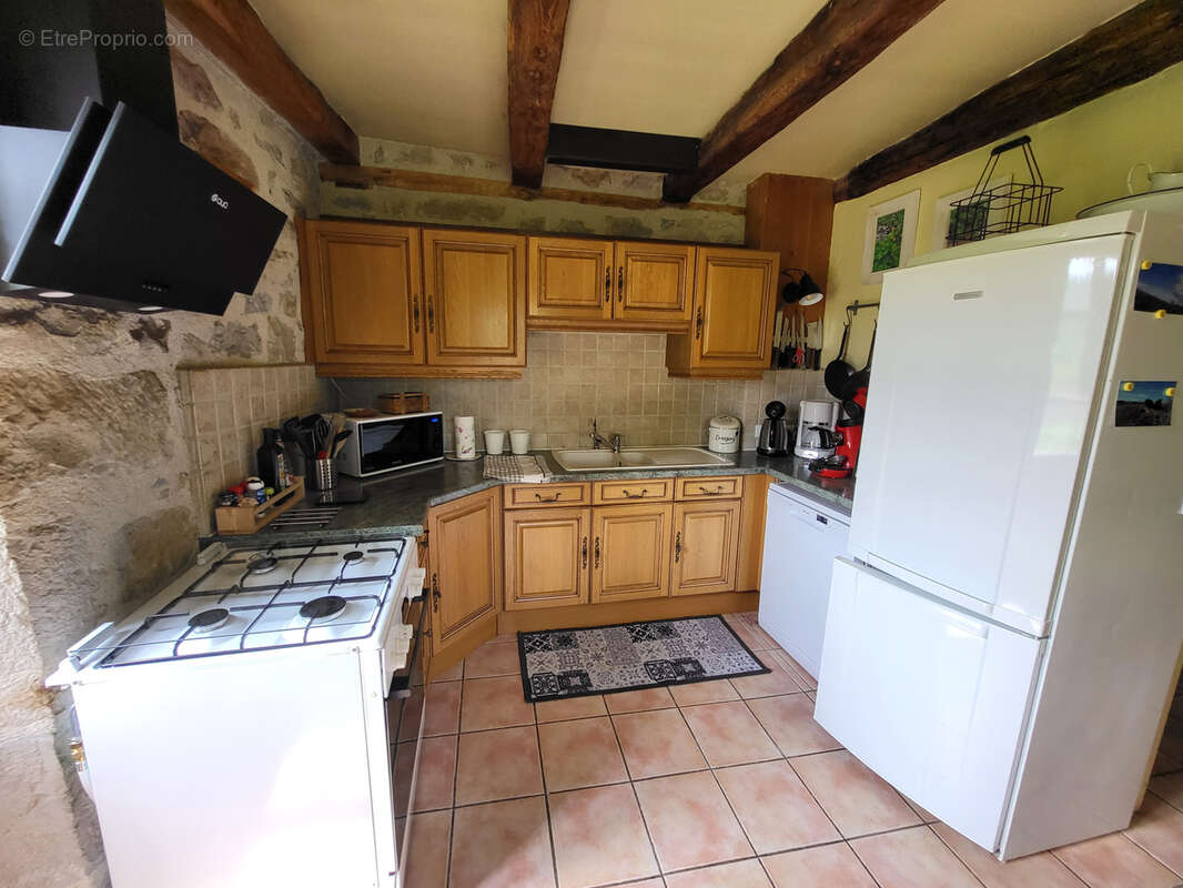 Maison quercynoise avec jardin et dépendance - photo 4