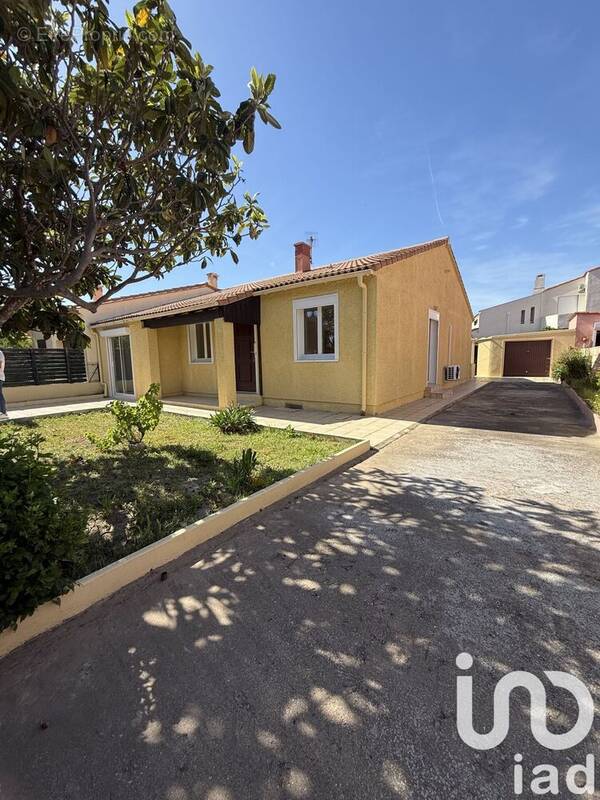 Photo 1 - Maison à SAINT-ESTEVE