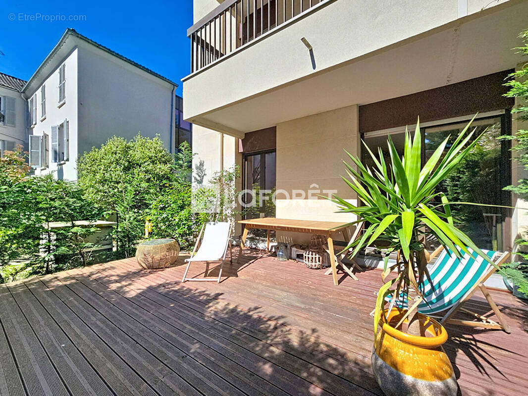 Appartement à BOURG-LA-REINE