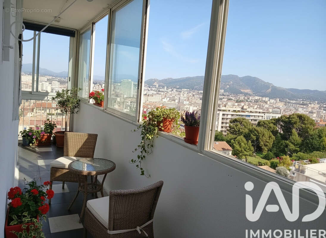 Photo 2 - Appartement à MARSEILLE-6E