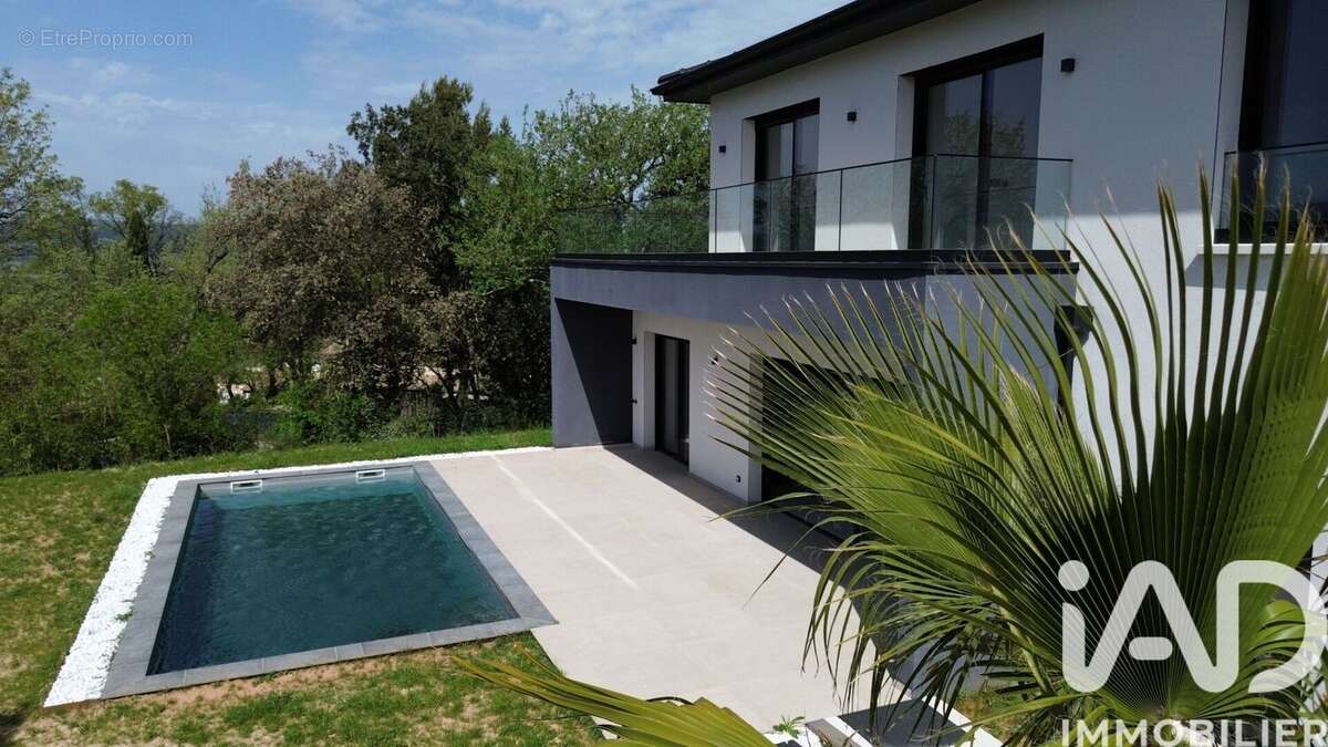 Photo 4 - Maison à MALATAVERNE