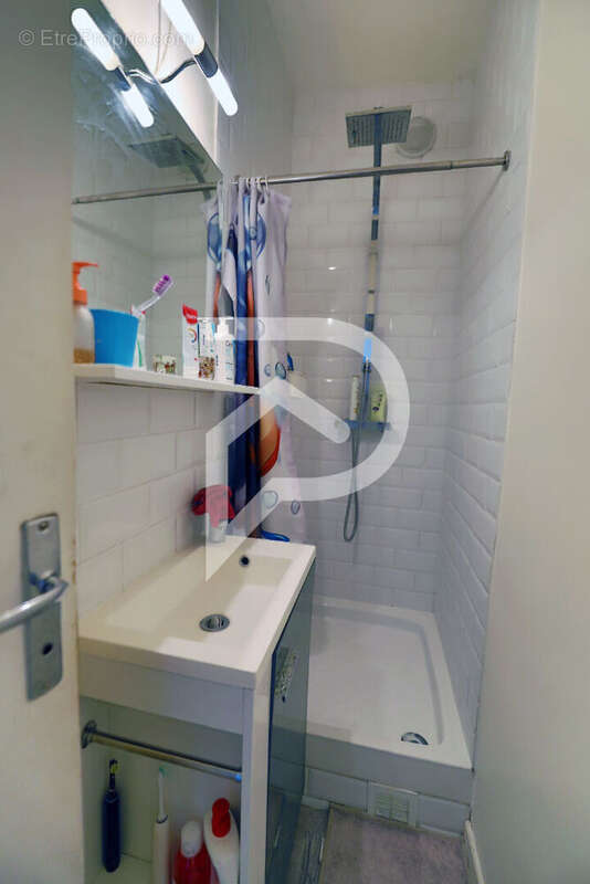 Appartement à HOUILLES