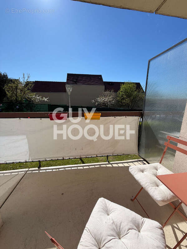 Appartement à MENNECY