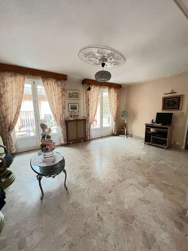 Maison à OISSEAU-LE-PETIT