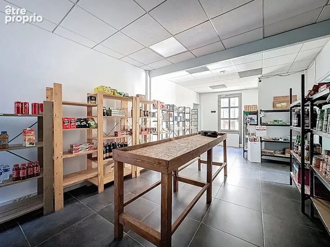IMMEUBLE Martigne Briand 4 pièce(s) - photo 6