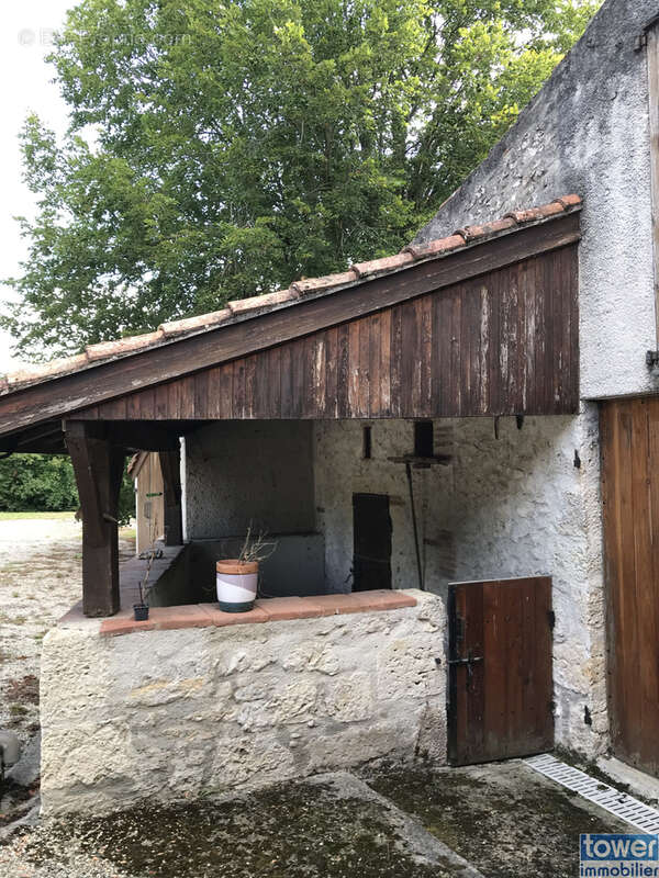Maison à SAINT-PIERRE-DE-CLAIRAC