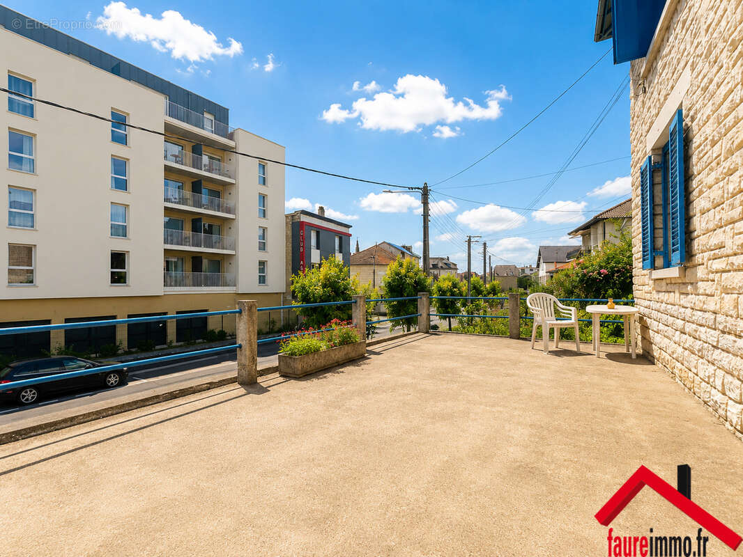 Appartement à BRIVE-LA-GAILLARDE