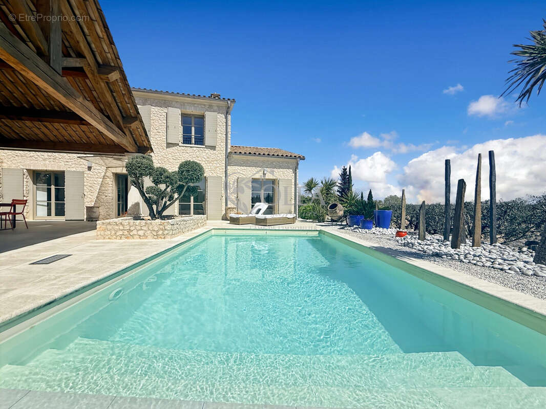 Maison à UZES