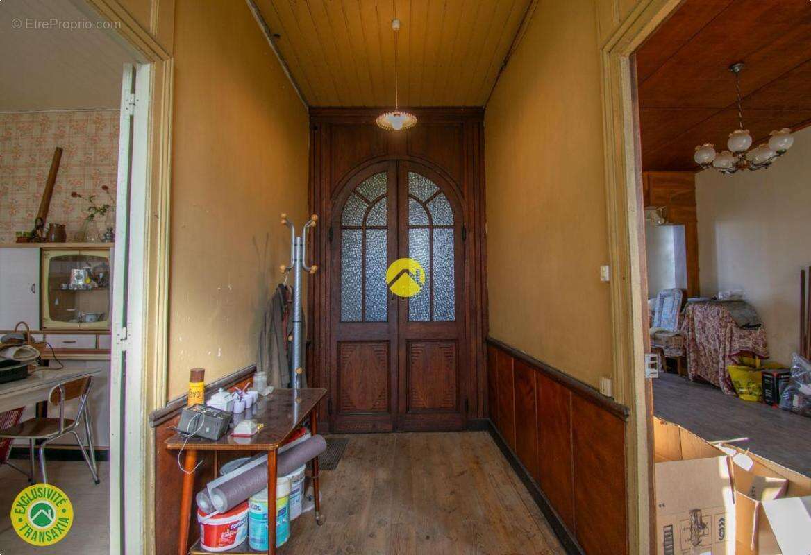 Maison à LE BUISSON-DE-CADOUIN