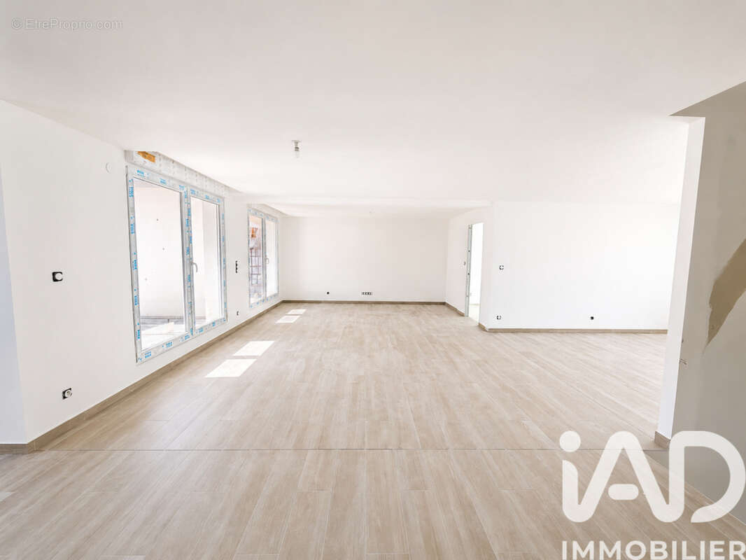 Appartement 120 m² à Durningen  - photo 2
