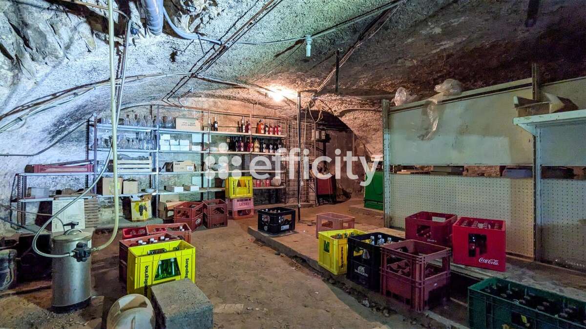 Appartement à LA ROCHE-VINEUSE