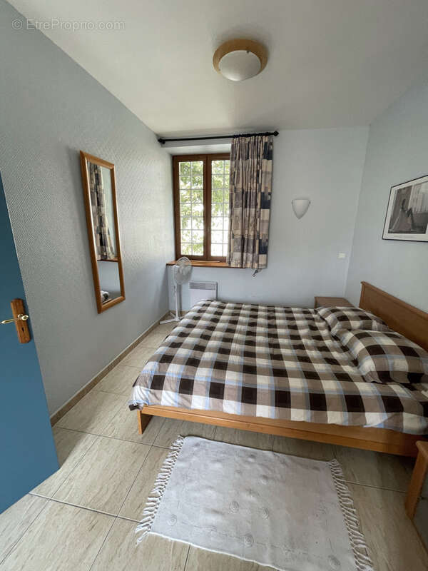Appartement à LA REDORTE
