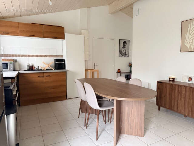 Maison à SAINTE-SOULLE