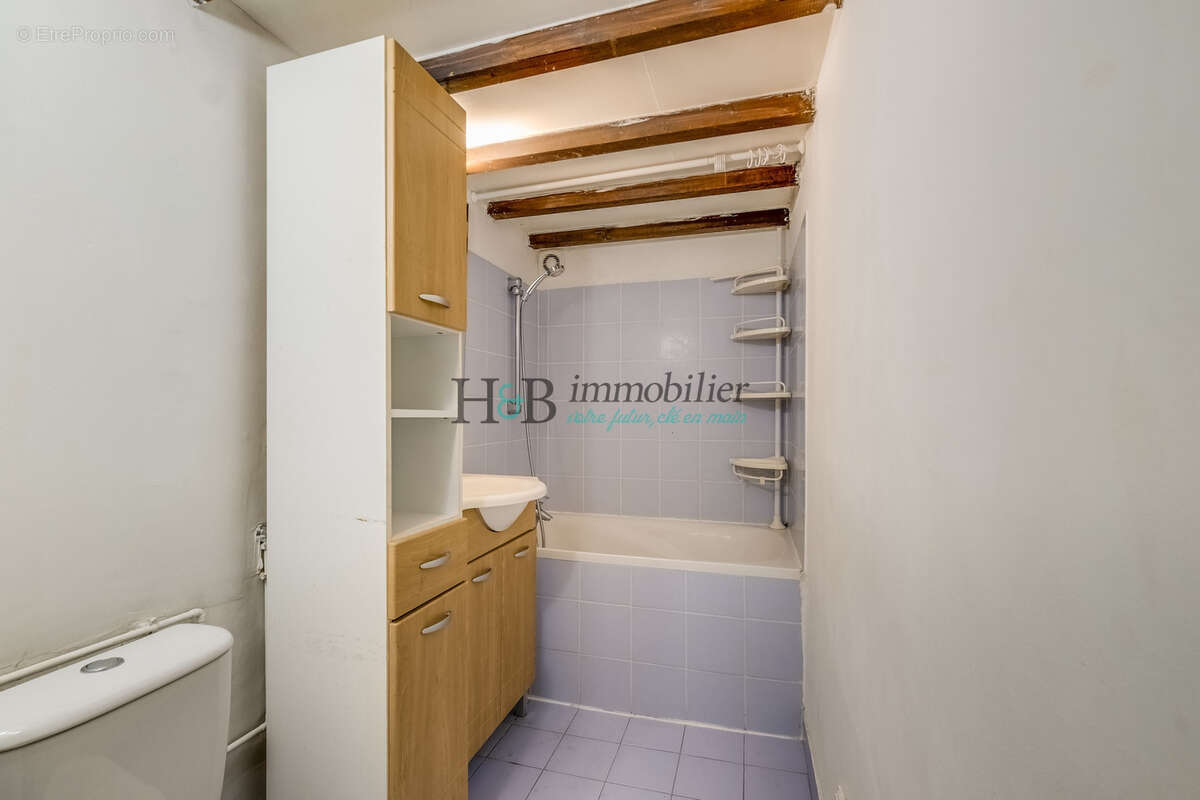 Appartement à PARIS-12E