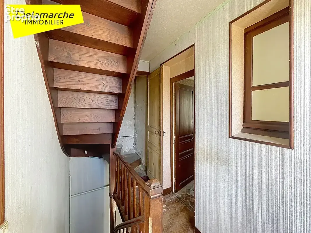 A vendre maison à rénover entièrement saint-jean-le-thomas  50540 beau potentiel - photo 7