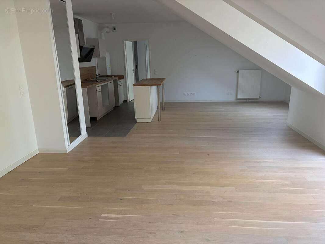 Appartement Le Mesnil Le Roi 2 pièce(s) 53 m2 - photo 3