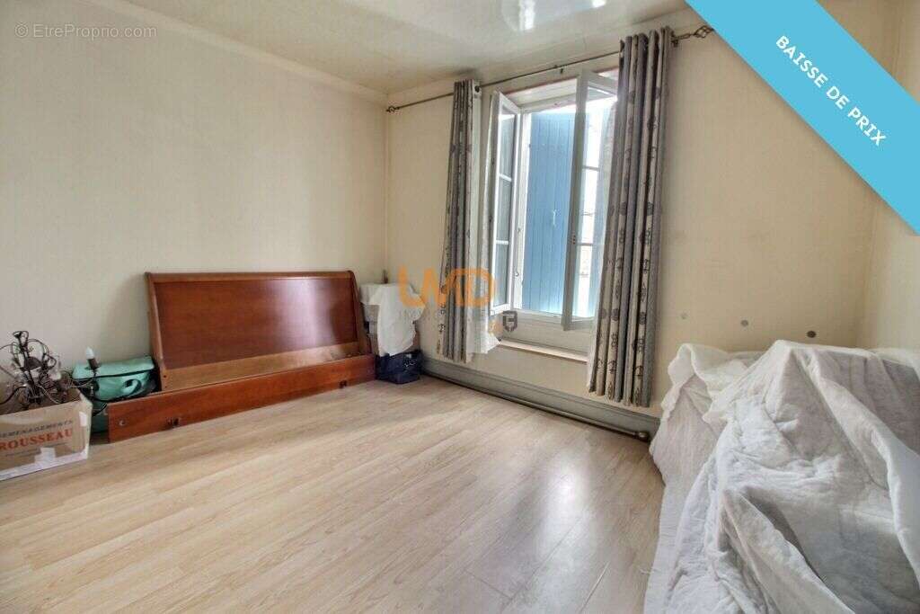 Maison à LES EGLISES-D&#039;ARGENTEUIL