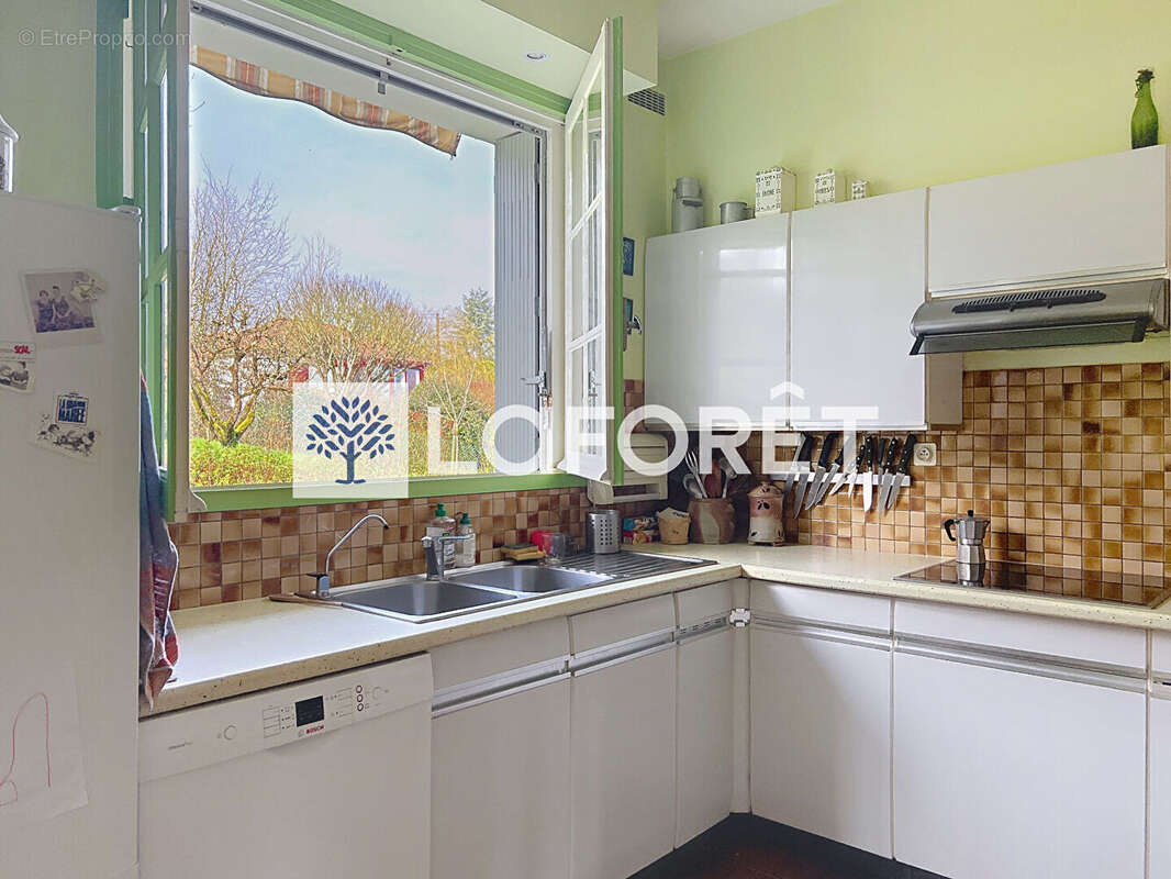 Maison à SAINT-LOUP-LAMAIRE