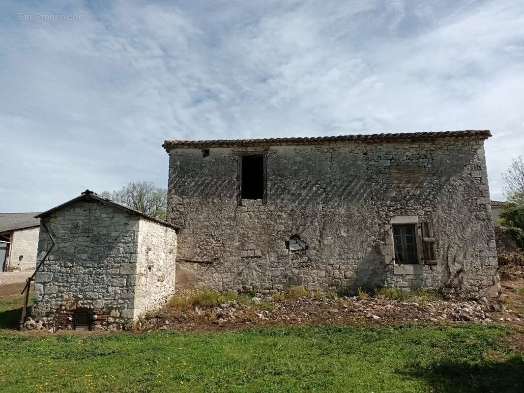 Maison à BOURG-DE-VISA