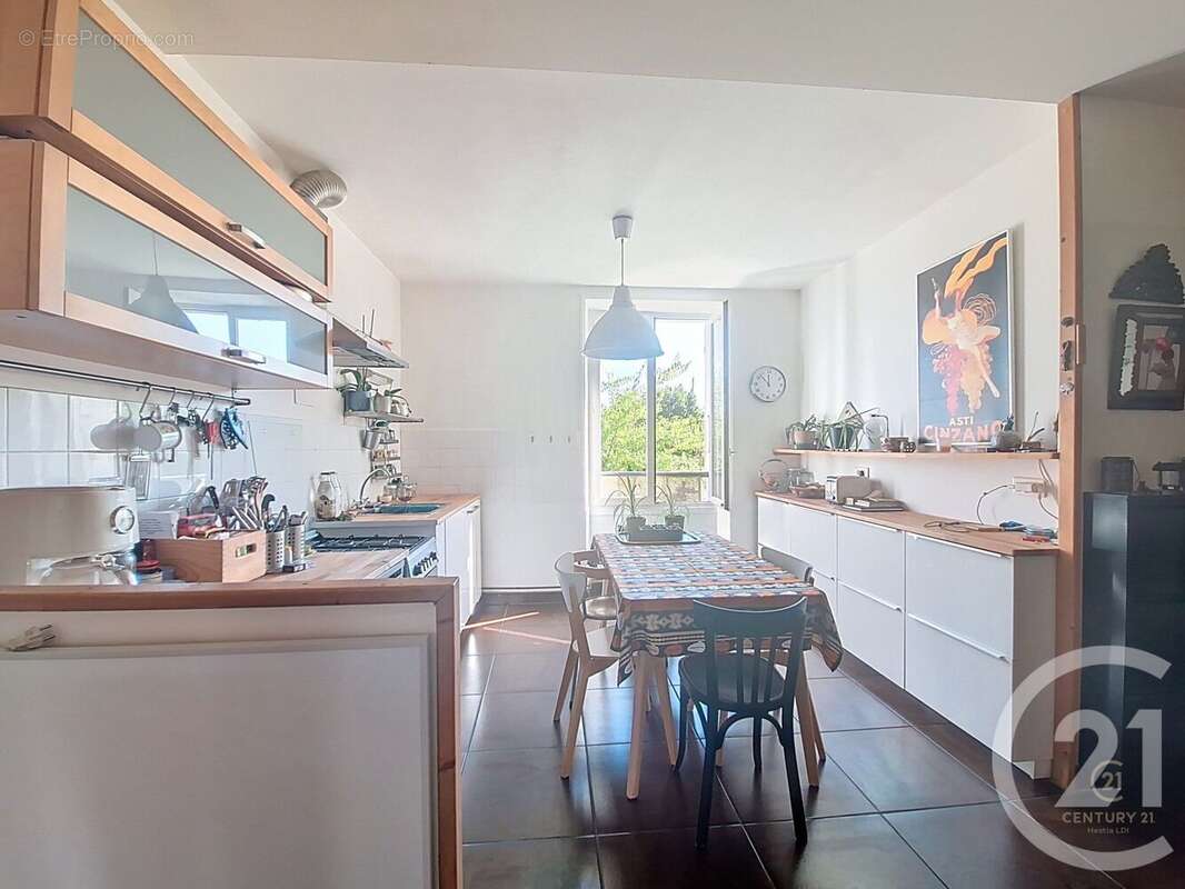 Appartement à GRIGNY