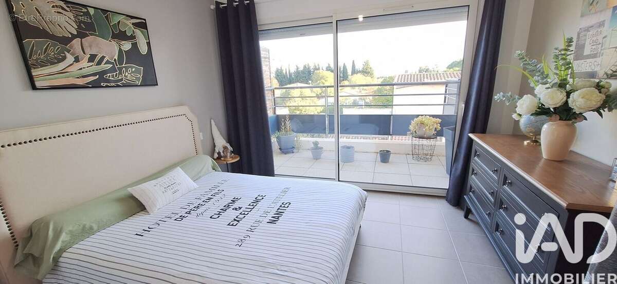 Photo 3 - Maison à UCHAUD