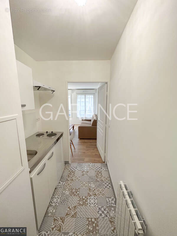 Appartement à PARIS-12E